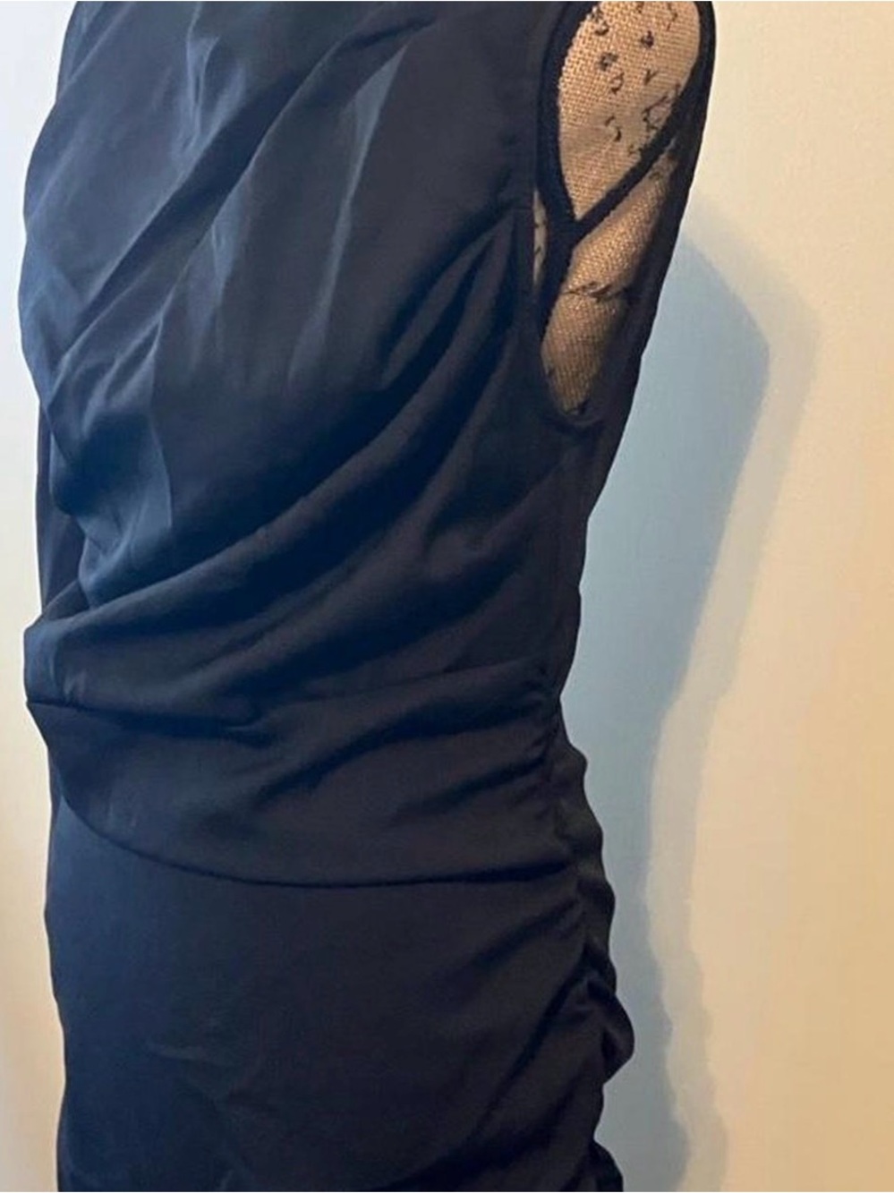 PrettyLittleThing Black One-Shoulder Ruched Mini Dress - Picture 3 of 7